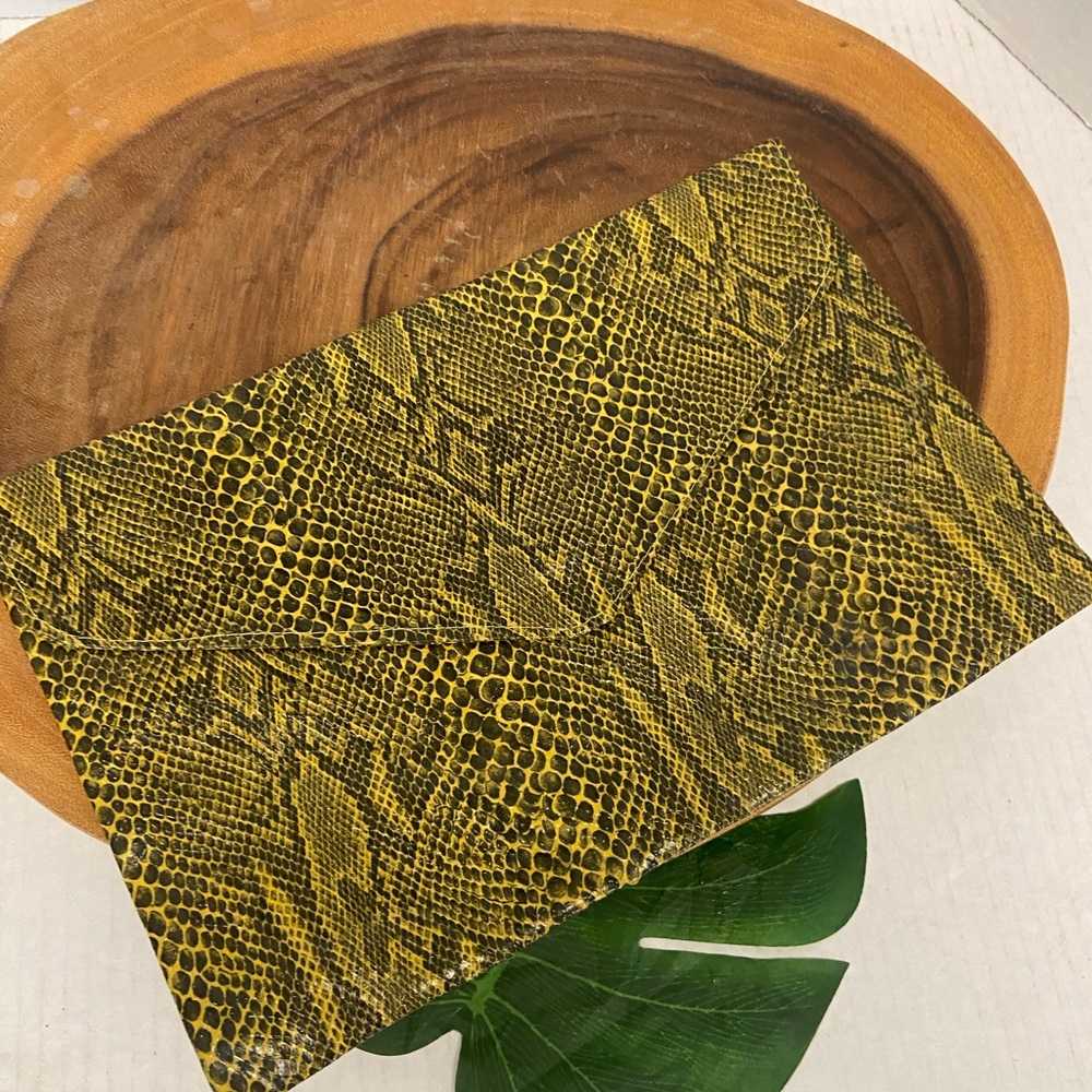 Vintage AXIOM Yellow Faux Snakeskin Envelope Clutch